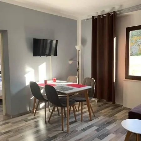 Fresh Dar Orlic Apart Otel Trogir